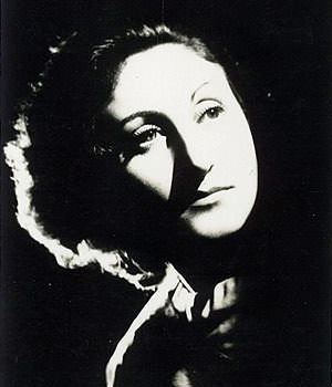 エレーヌ・ジュグラリス